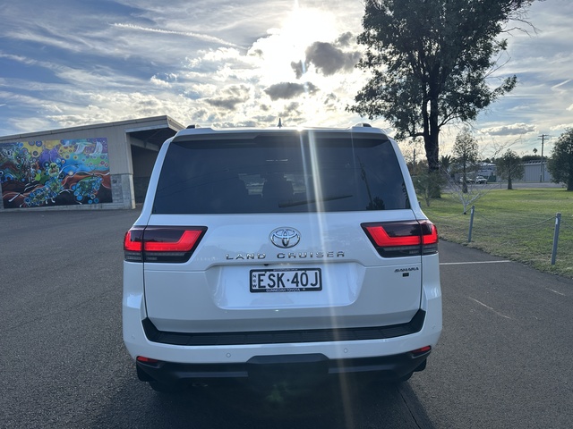 2022 Toyota LandCruiser - Image 11