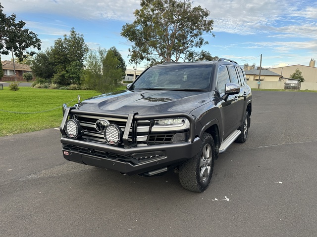 2022 Toyota LandCruiser