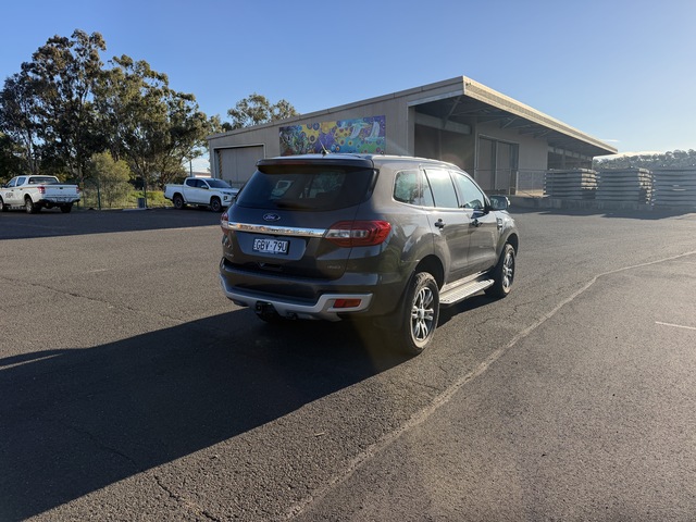 2016 Ford Everest - Image 13