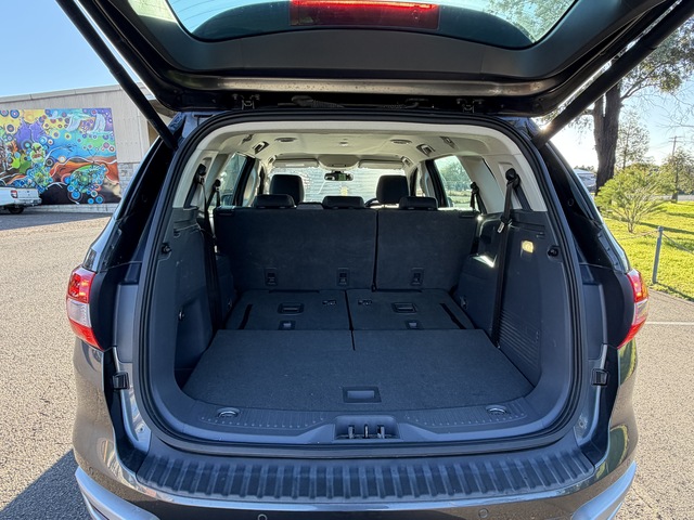 2016 Ford Everest - Image 16